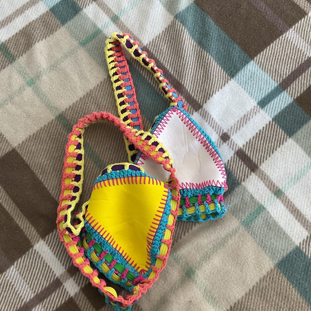 ⭐️🌈Reversible bikini top!!🌈⭐️ - Picture 2 of 2